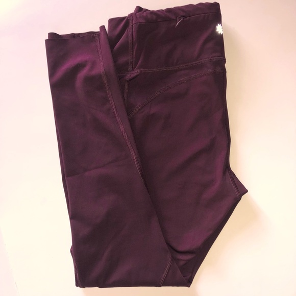 Athleta Pants - Athleta Challenger 7/8 Tight Leggings Aubergine